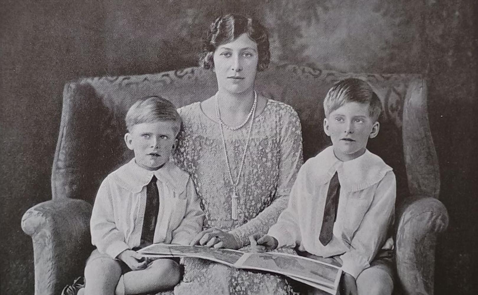 Country Life Magazine Portrait, Frontispice – shop The Old Map Shop country life magazine portrait collection