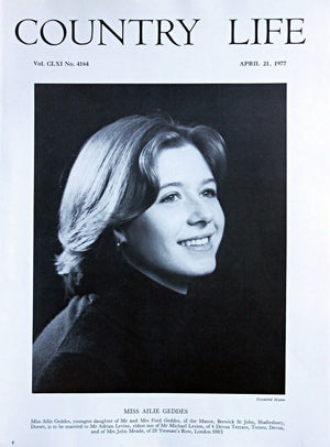 Miss Ailie Geddes Country Life Magazine Portrait April 21, 1977 Vol. CLXI No. 4164