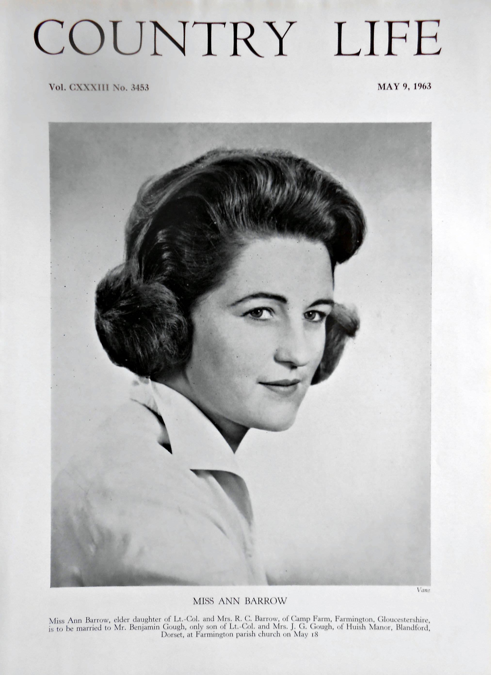 Miss Ann Barrow Country Life Magazine Portrait May 9, 1963 Vol. CXXXIII No. 3453