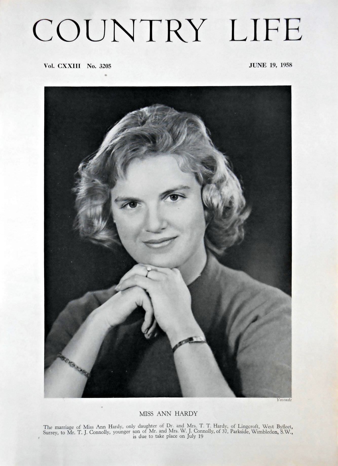 Miss Ann Hardy Country Life Magazine Portrait June 19, 1958 Vol. CXXIII No. 3205