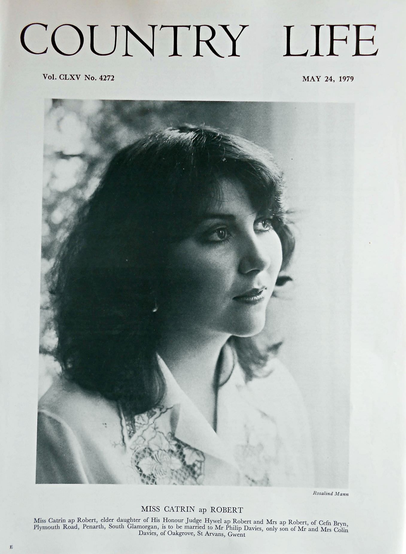 Miss Catrin ap Robert Country Life Magazine Portrait May 24, 1979 Vol. CLXV No. 4272