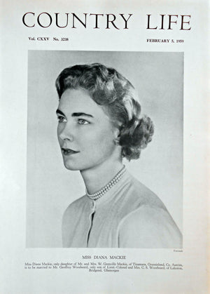 Miss Diana Mackie Country Life Magazine Portrait February 5, 1959 Vol. CXXV No. 3238