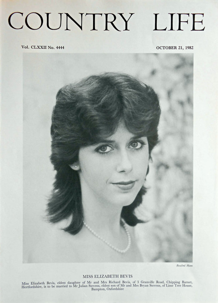 Miss Elizabeth Bevis Country Life Magazine Portrait October 21, 1982 Vol. CLXXII No. 4444