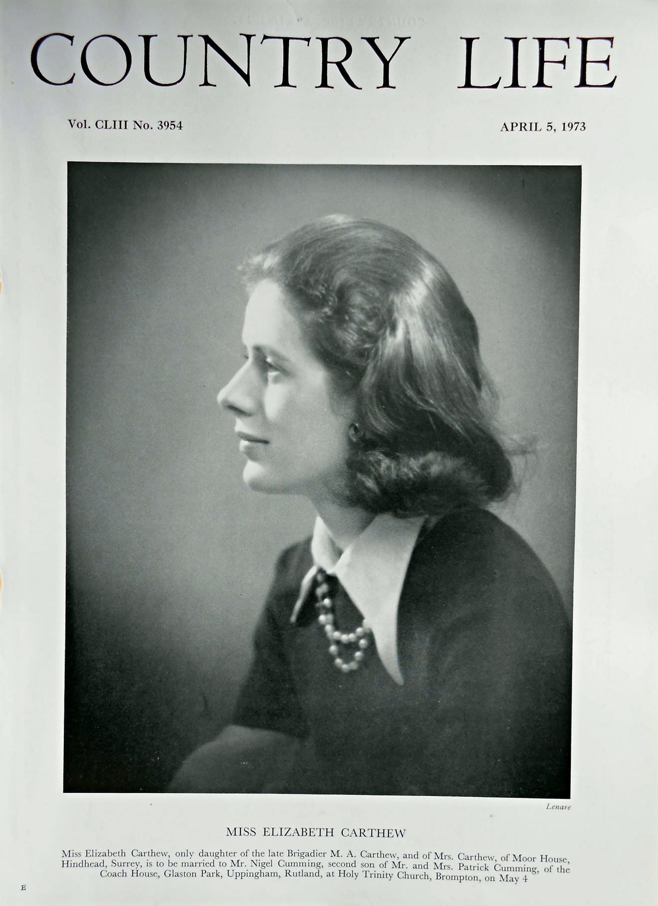 Miss Elizabeth Carthew Country Life Magazine Portrait April 5, 1973 Vol. CLIII No. 3954