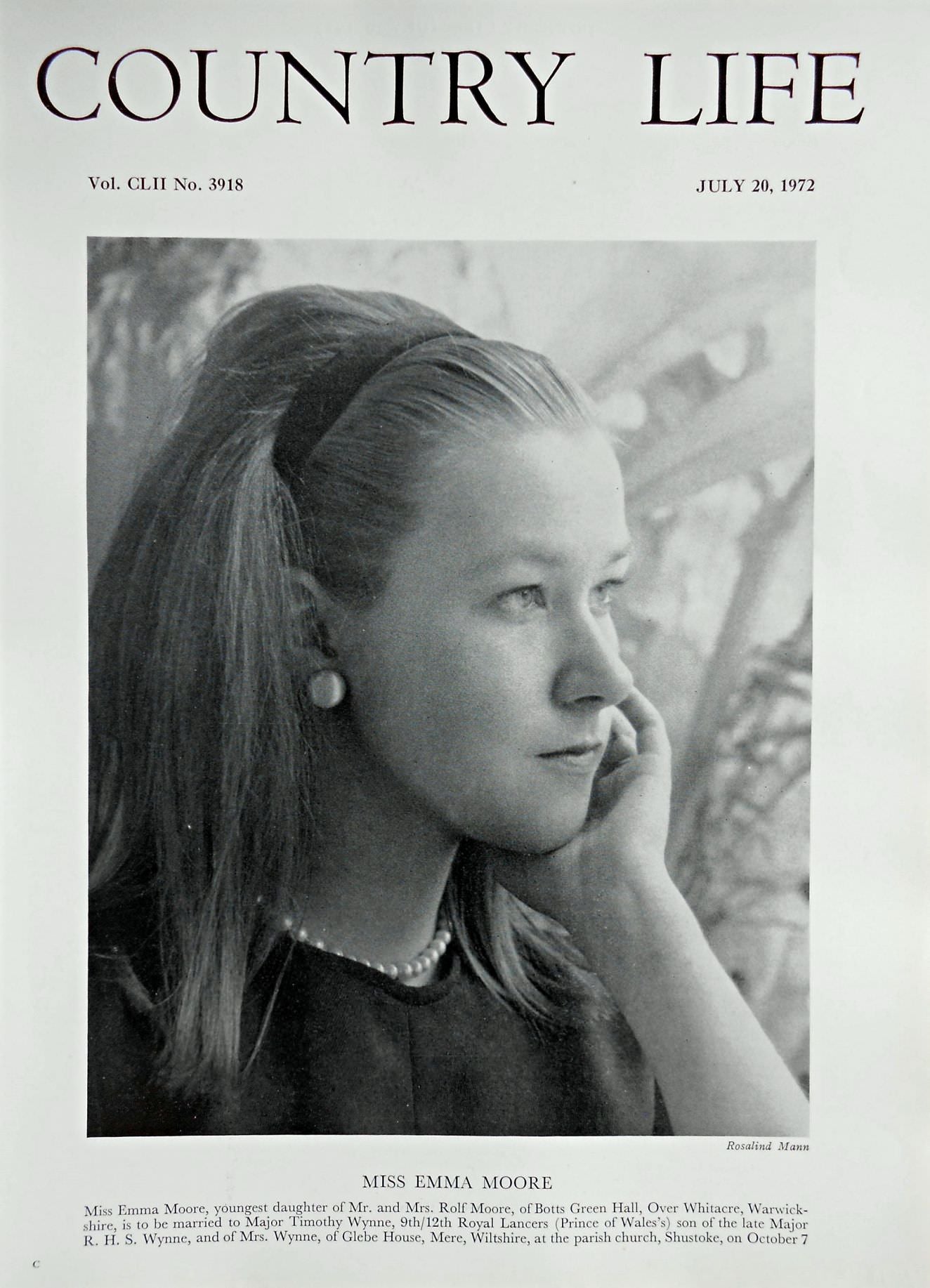 Miss Emma Moore Country Life Magazine Portrait July 20, 1972 Vol. CLII No. 3918