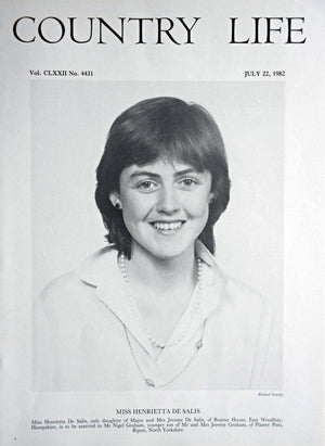 Miss Henrietta De Salis Country Life Magazine Portrait July 22, 1982 Vol. CLXXII No. 4431