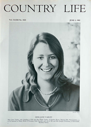 Miss Jane Varley Country Life Magazine Portrait June 3, 1982 Vol. CLXXI No. 4424