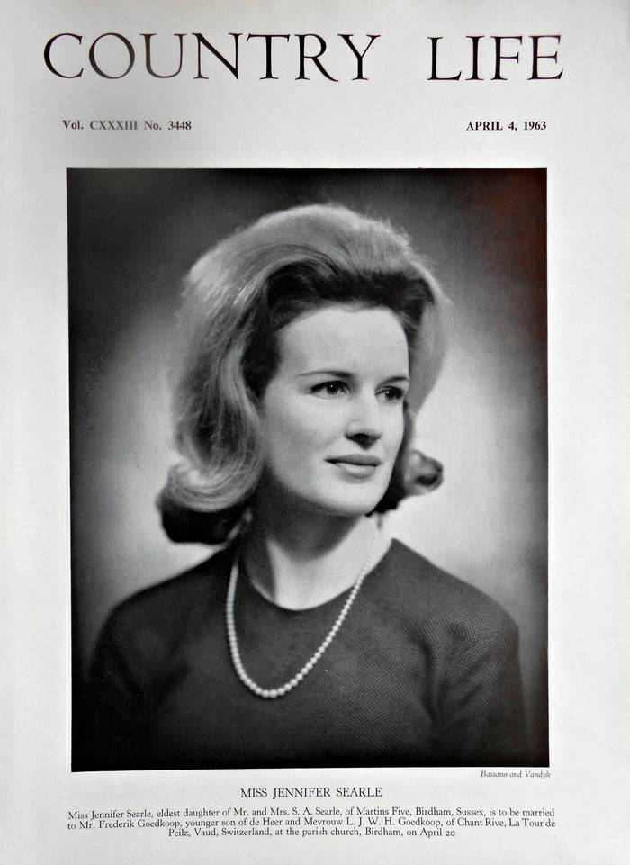 Miss Jennifer Searle Country Life Magazine Portrait April 4, 1963 Vol. CXXXIII No. 3448