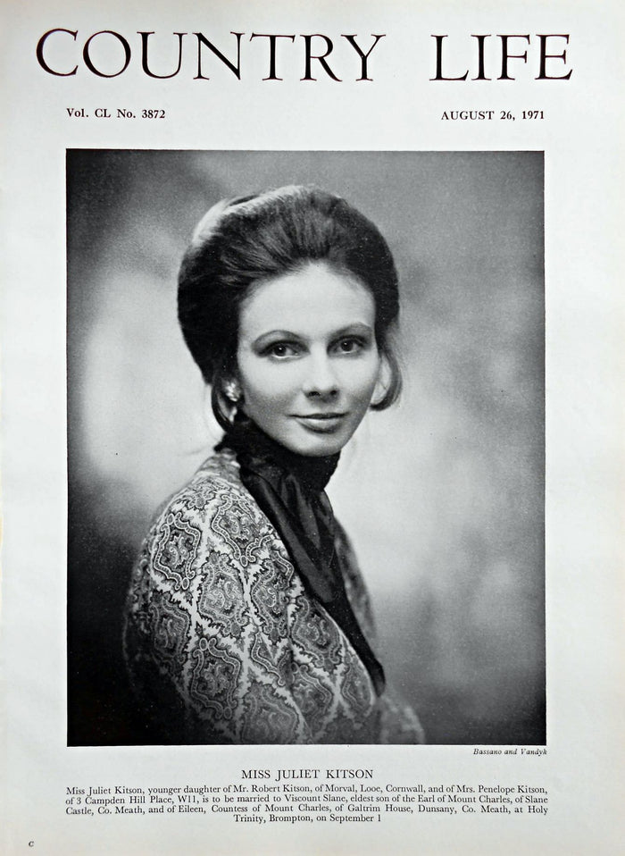 Miss Juliet Kitson Country Life Magazine Portrait August 26, 1971 Vol. CL No. 3872