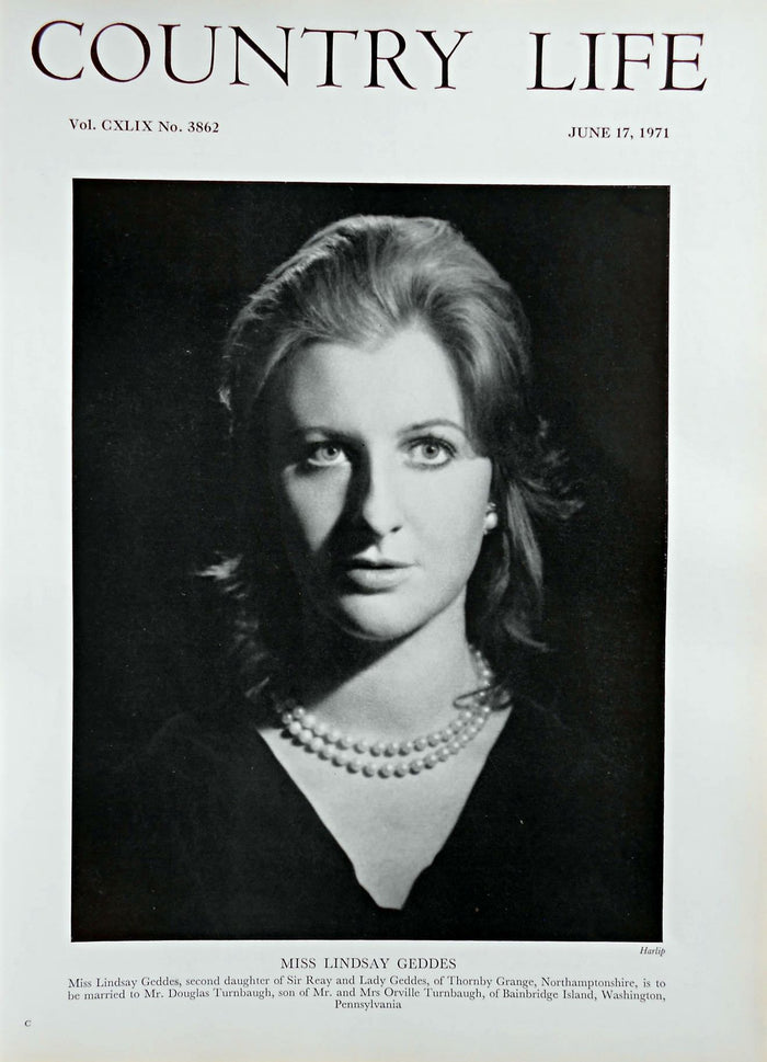 Miss Lindsay Geddes Country Life Magazine Portrait June 17, 1971 Vol. CXLIX No. 3862