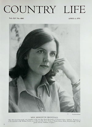 Miss Meredyth Brentnall Country Life Magazine Portrait April 4, 1974 Vol. CLV No. 4005