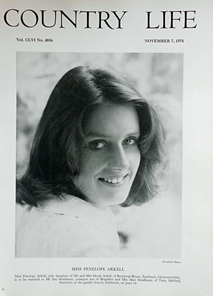 Miss Penelope Arkell Country Life Magazine Portrait November 7, 1974 Vol. CLVI No. 4036