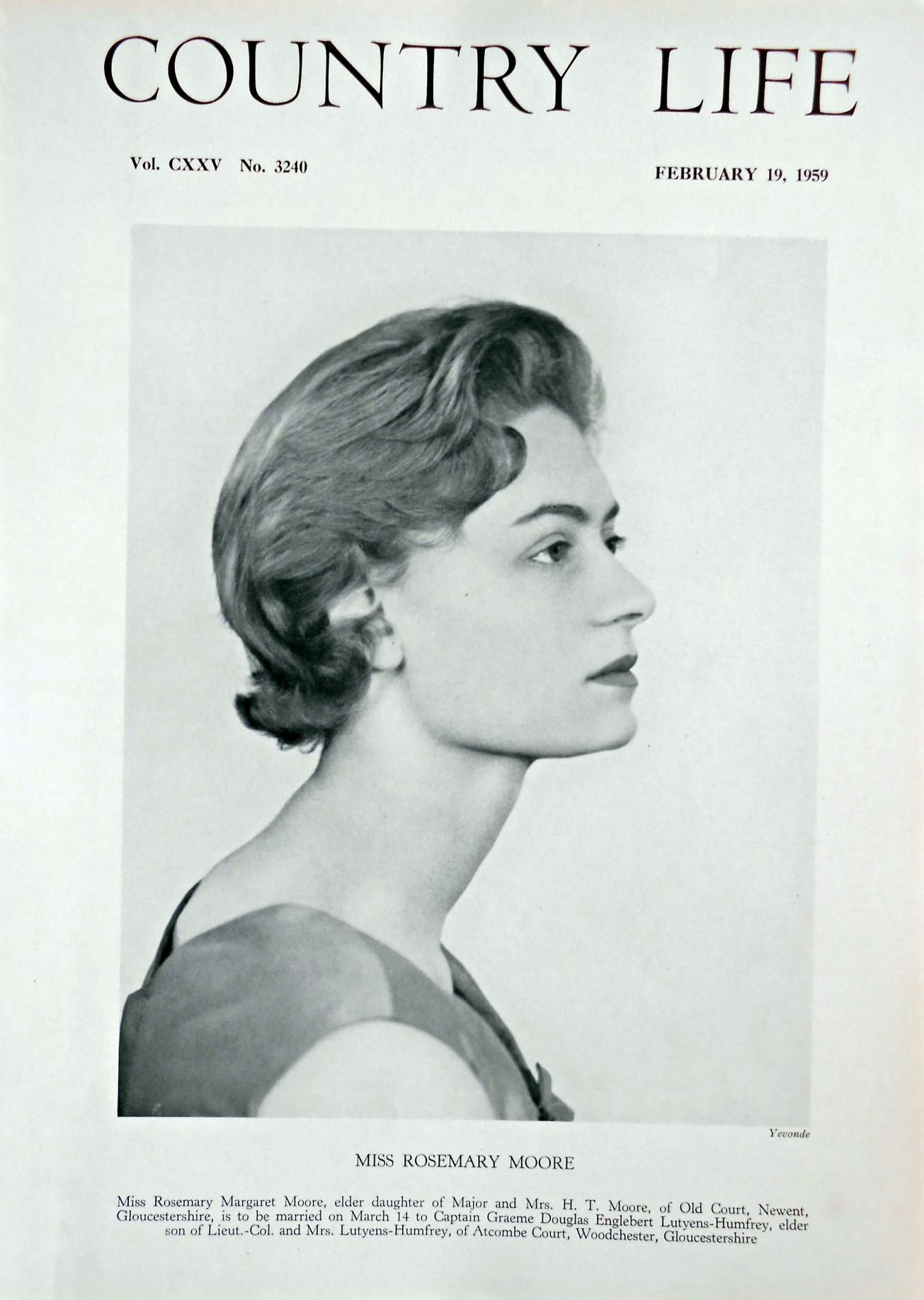 Miss Rosemary Margaret Moore Country Life Magazine Portrait February 19, 1959 Vol. CXXV No. 3240