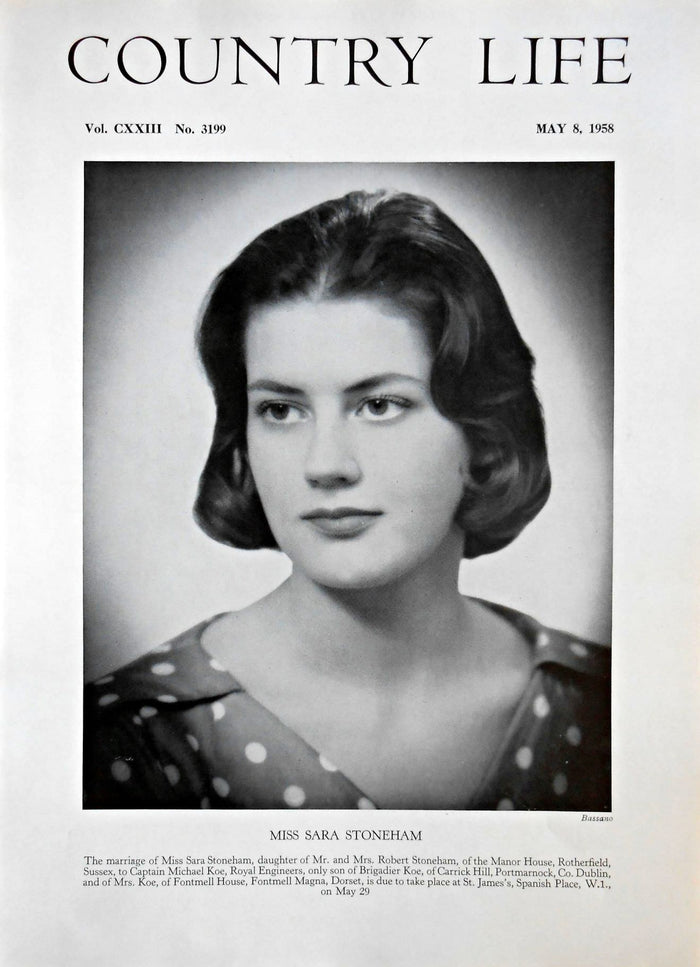 Miss Sara Stoneham Country Life Magazine Portrait May 8, 1958 Vol. CXXIII No. 3199