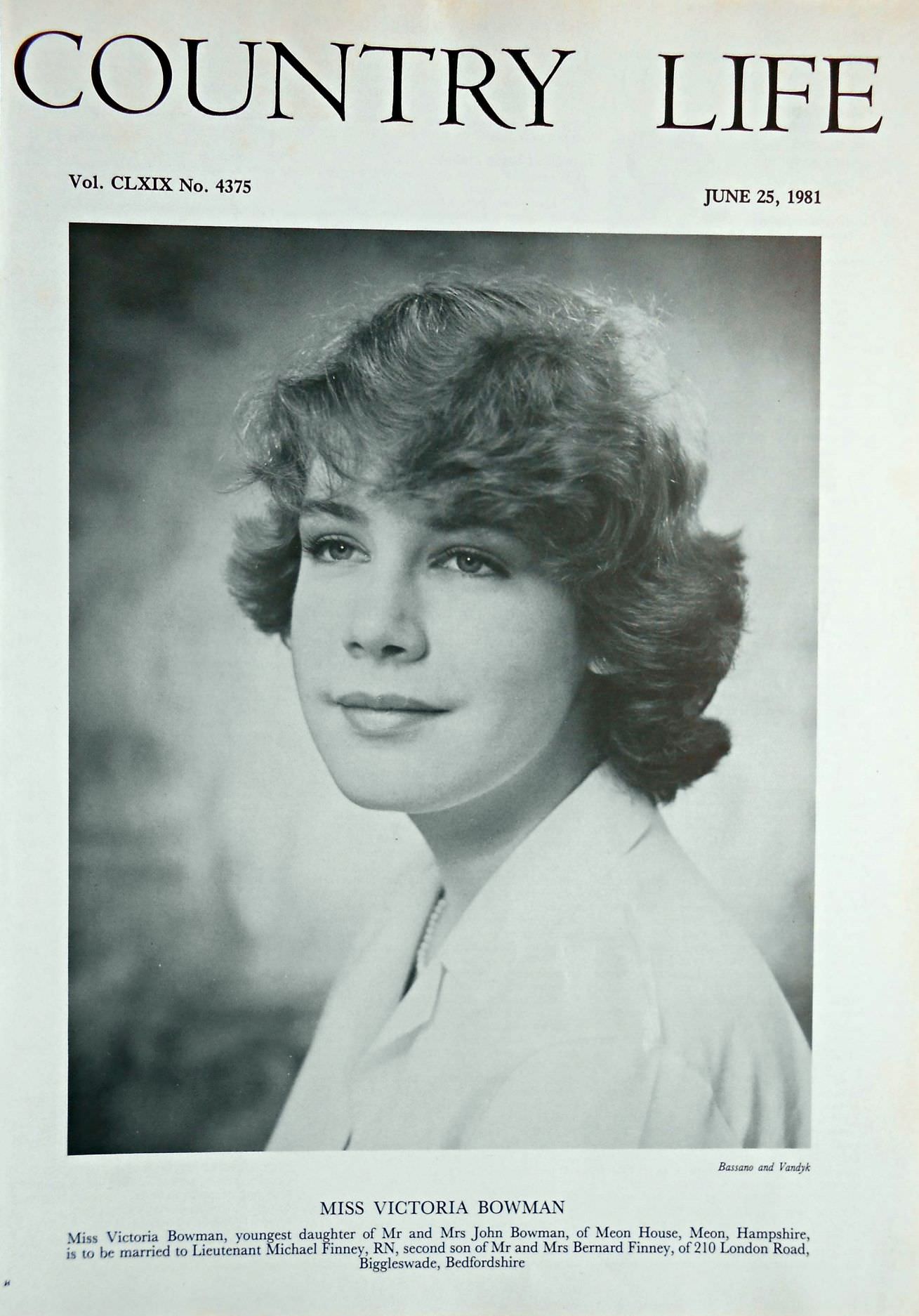 Miss Victoria Bowman Country Life Magazine Portrait June 25, 1981 Vol. CLXIX No. 4375