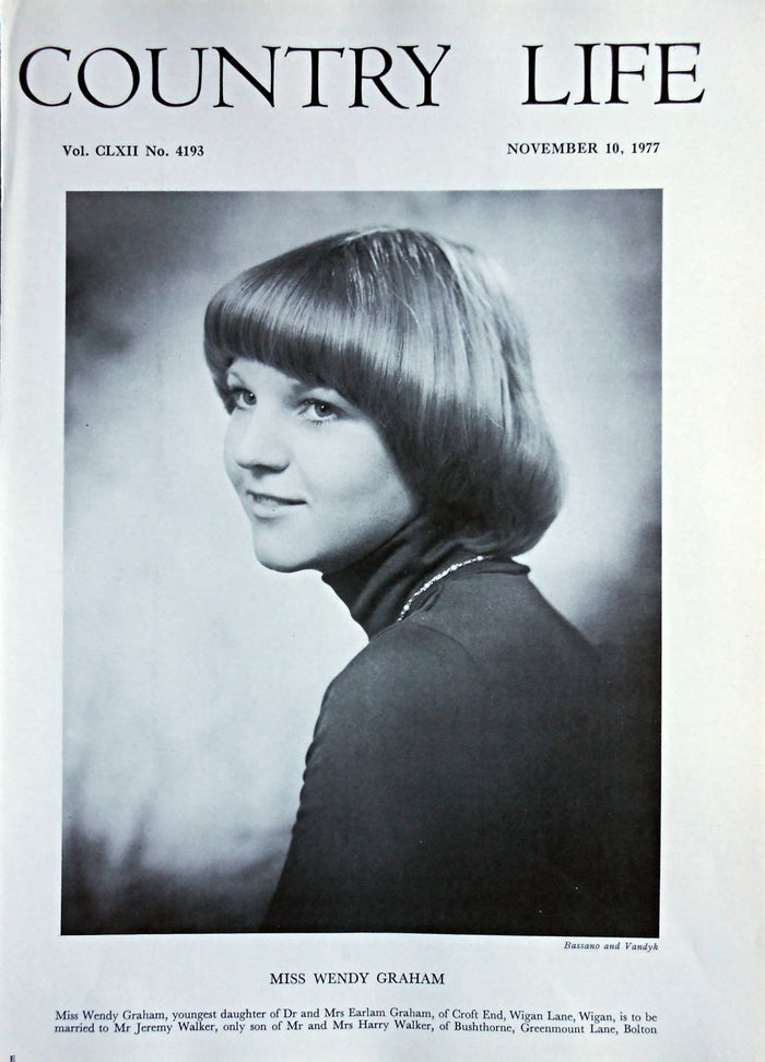 Miss Wendy Graham Country Life Magazine Portrait November 10, 1977 Vol. CLXII No. 4193