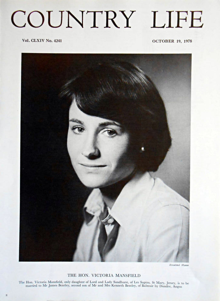 The Hon. Victoria Mansfield Country Life Magazine Portrait October 19, 1978 Vol. CLXIV No. 4241