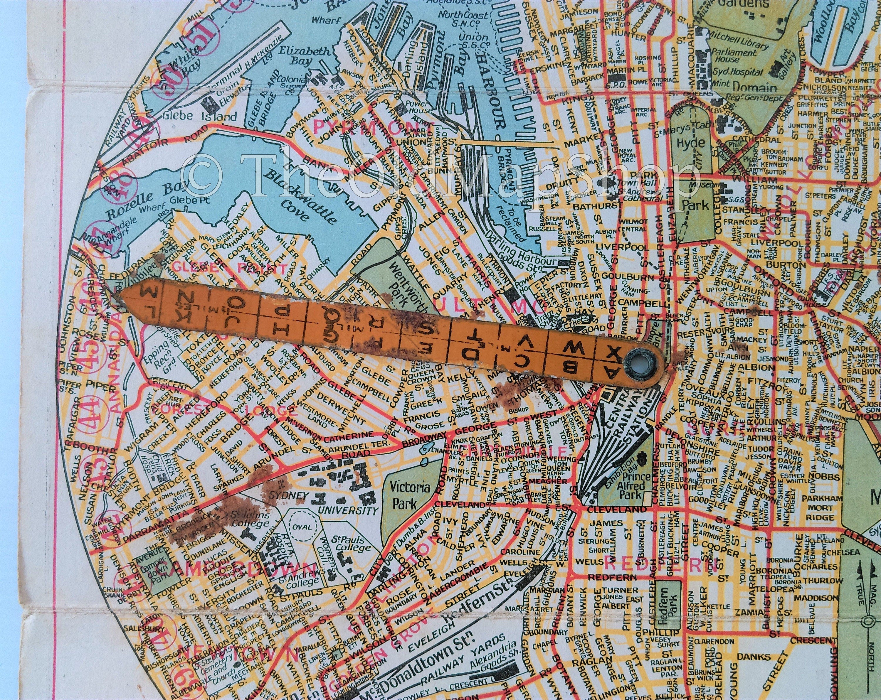 c.1925 The Indicator Map of Sydney, Australia (Rare Sydney Map) Tourist, Visitor, Road, Street, Guide Map