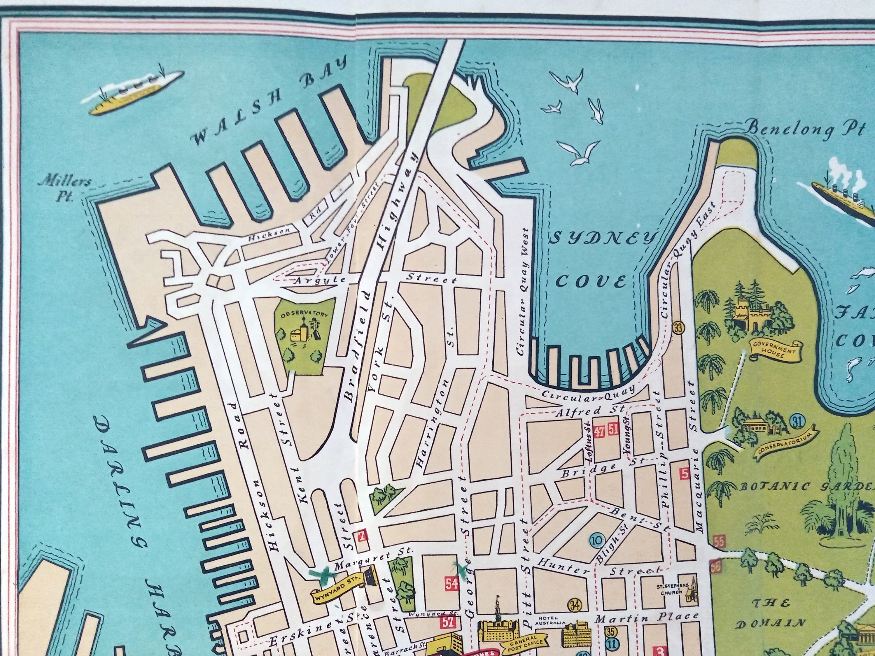 c.1944 City of Sydney Street Map. Pictorial Map. by David Jones Ltd, Australia